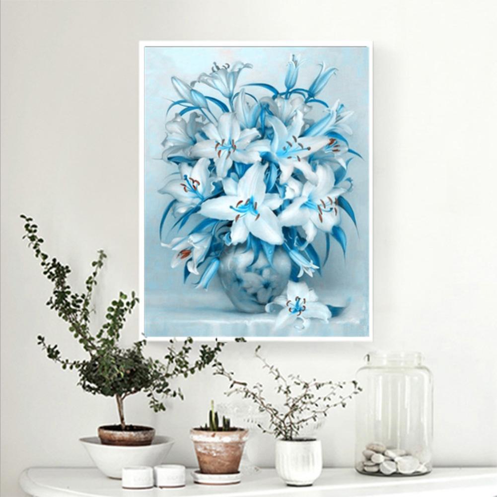 Lily Flower - Full Drill Diamond Painting