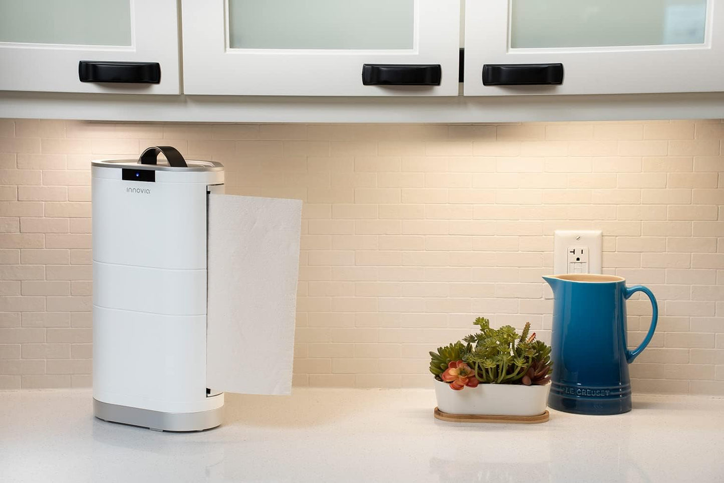 Kitchen paper dispenser