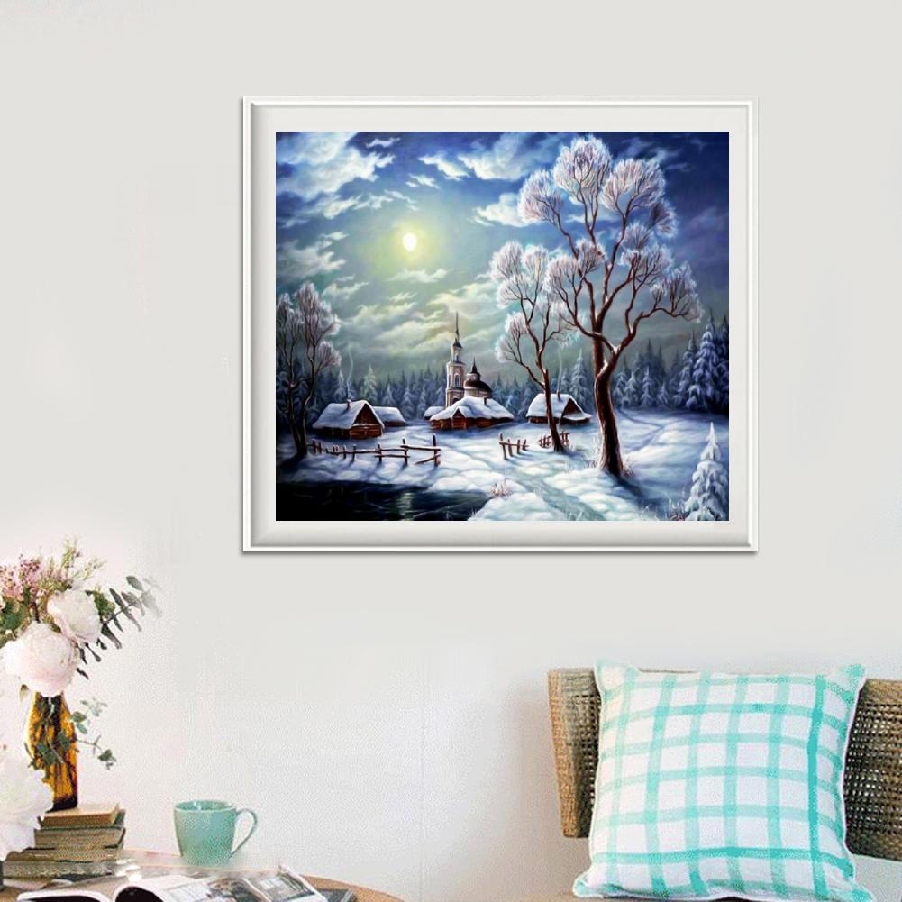 Snow Scene - Full Round Drill Diamond Painting